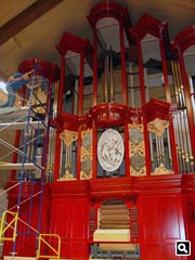 Bruce installing the treble of the Subba&szlig; 16