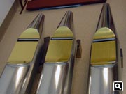 Gilded pipe mouths